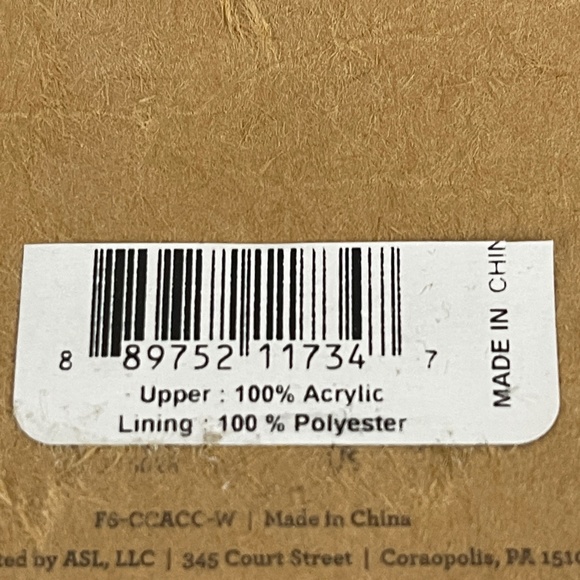 Field & Stream Cozy Cabin Gray and Black Plaid Knit Beanie Hat NWT - Picture 8 of 8